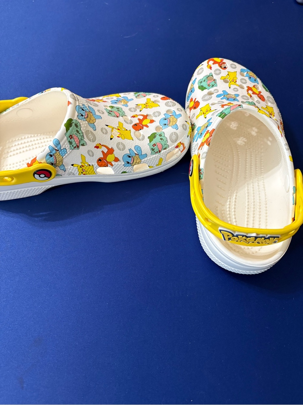 Limited Edition Pokémon Clogs - Picture 3 of 4